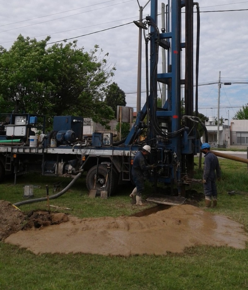 Construyen Un Pozo De Extracción De Agua En El Campus De La Unicén ...